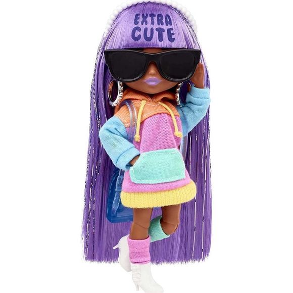 Barbie Extra Minis Doll #7 (5.5 in) Wearing Color-Block Hoodie Dress & Boots, - Picture 3 of 3